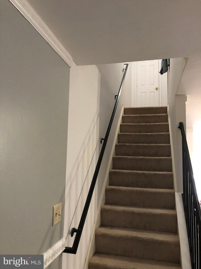 1318 Gabes Place, Hyattsville, MD 20785 - photo 5