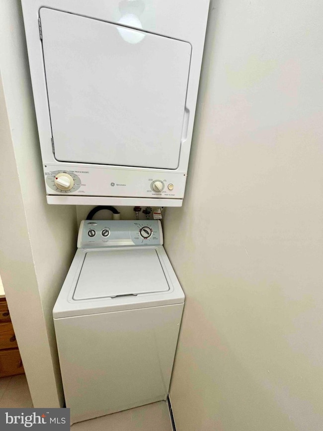 1324 28 W Nedro Ave unit 1, Philadelphia, PA 19141 - photo 6