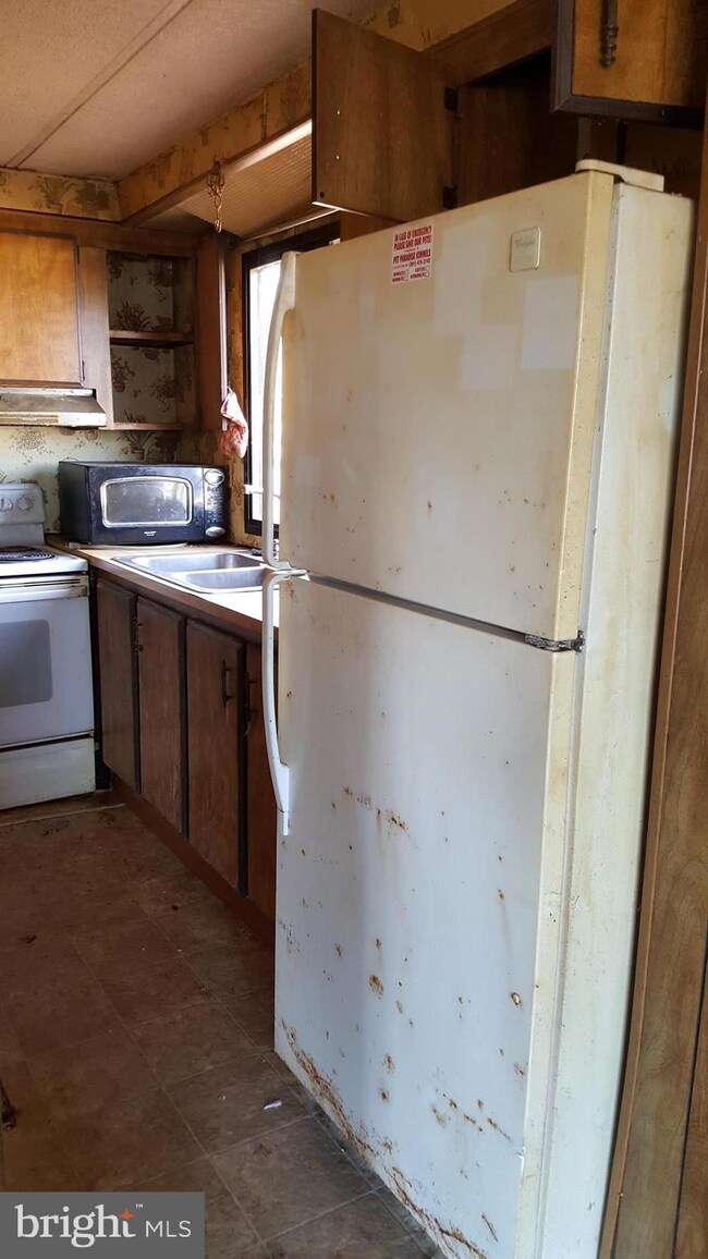 22765 Taylor Ln, California, MD 20619 - photo 7