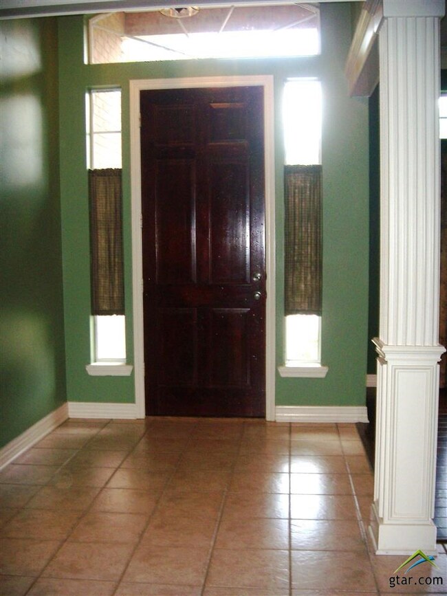 2912 Gloucester Dr, Tyler, TX 75707 - photo 4