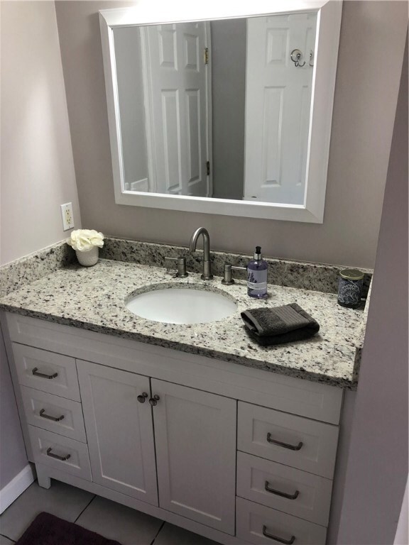 83 Brush Hill Rd, Providence, RI 02909 - photo 7