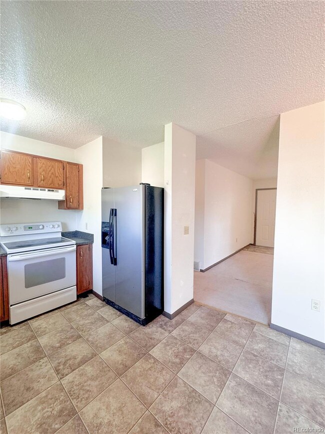 622 E Rio Blanco Ave, Rangely, CO 81648 - photo 6