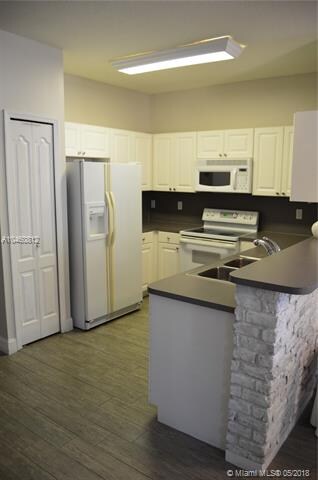 11548 NW 43rd Terrace, Doral, FL 33178 - photo 3