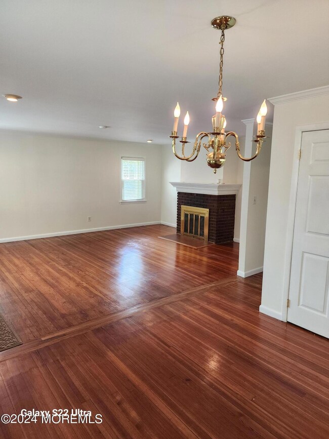 8 Flomar Ave, Leonardo, NJ 07737 - photo 7