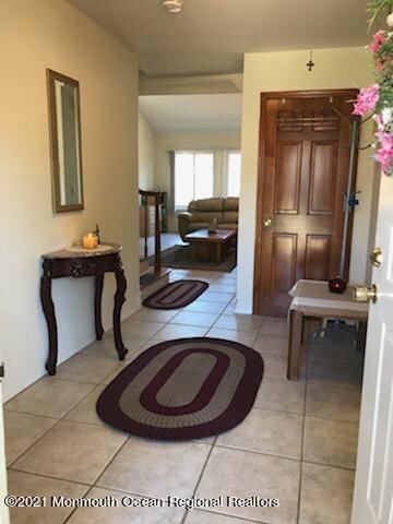 10 Victory Ct, Old Bridge, NJ 08857 - photo 3