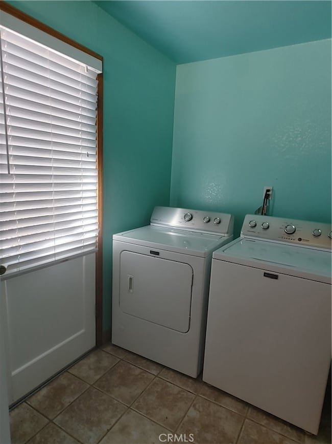 32981 Deer Ln, Running Springs, CA 92382 - photo 6