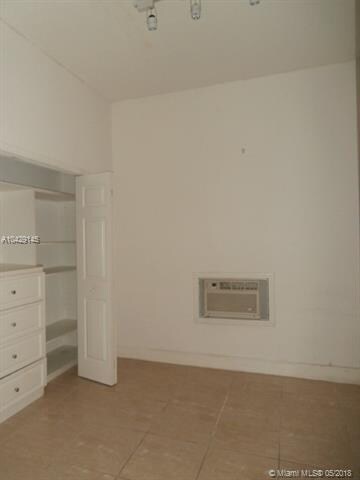 6924 NW 113th Place, Doral, FL 33178 - photo 7