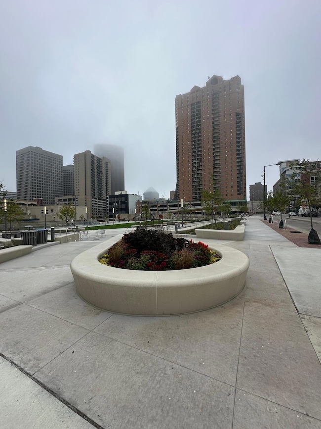 The Pointe unit R2004, Saint Paul, MN 55101 - photo 7