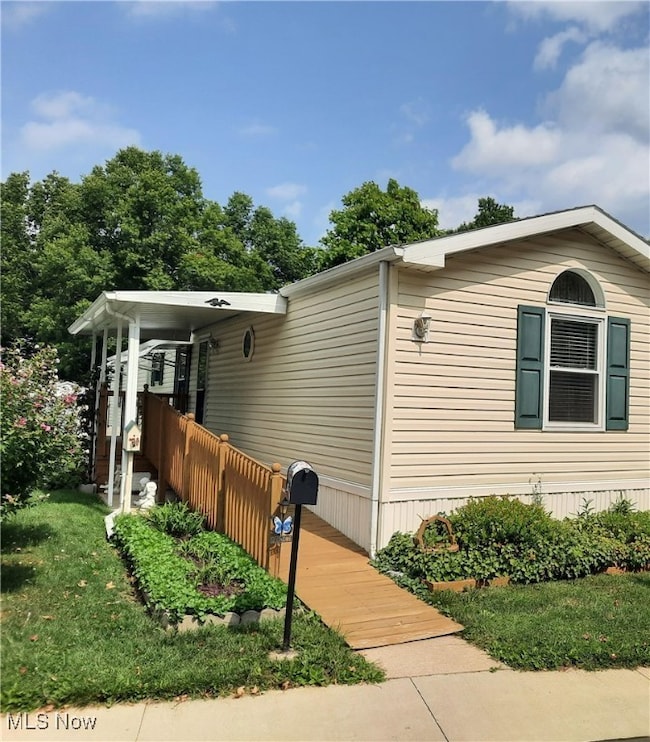 32 Terrace Dr, Ashland, OH 44805 - photo 2