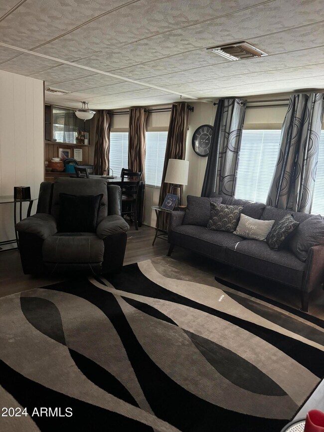 LIVING DINING