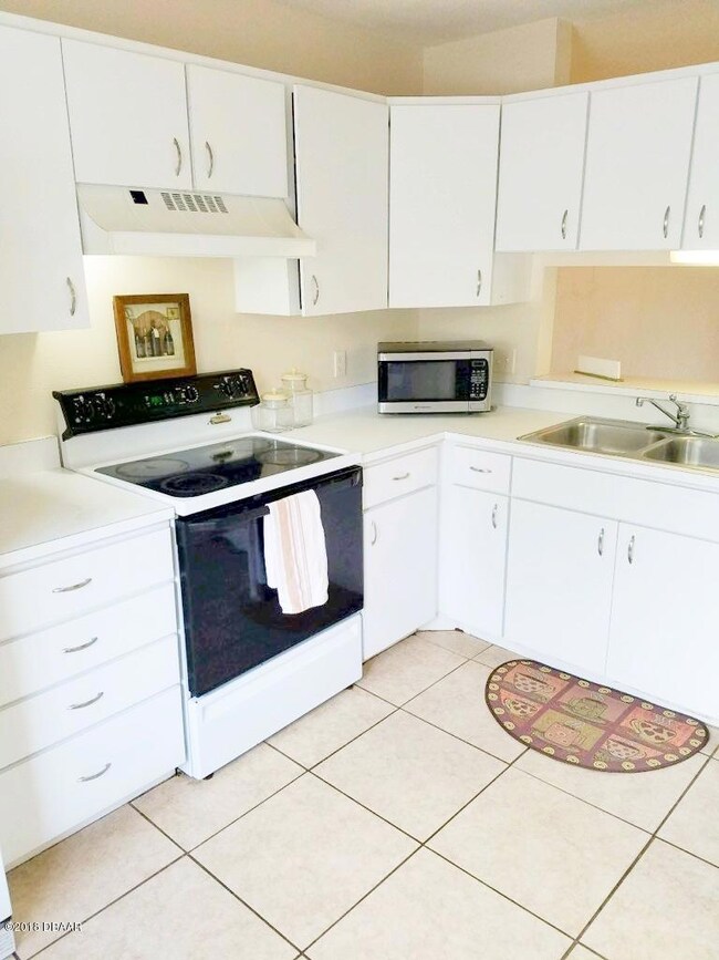 3527 Forest Branch Dr unit C, Port Orange, FL 32129 - photo 3