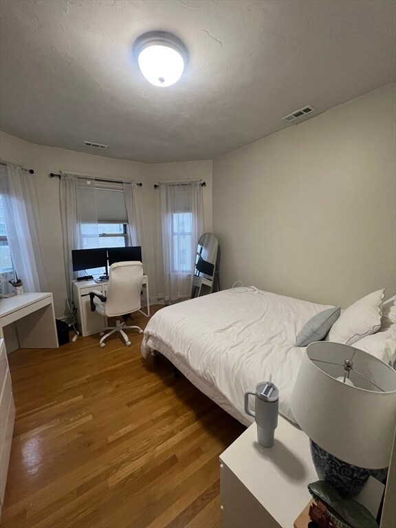 190 L St unit 1, Boston, MA 02127 - photo 3