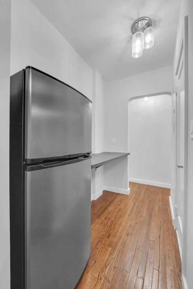 133 E 35th St unit 1, New York, NY 10016 - photo 2