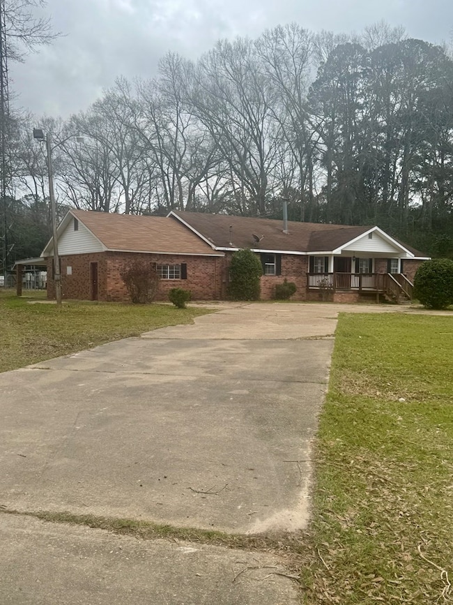 730 Vogel St, McComb, MS 39648 - photo 4