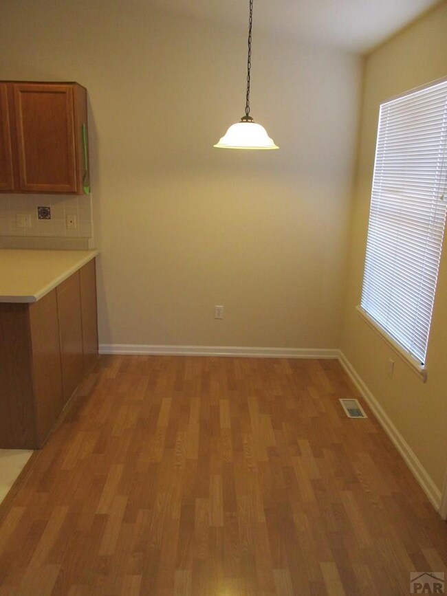 20 Nona Brooks Ct unit A, Pueblo, CO 81005 - photo 4