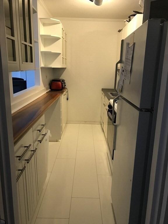 9 Hawthorne Place unit 11F, Boston, MA 02114 - photo 5