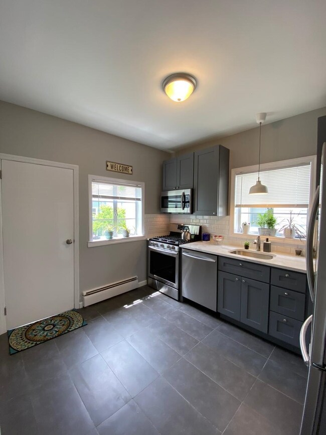 203 Duncan Ave unit 2, Jersey City, NJ 07306 - photo 3