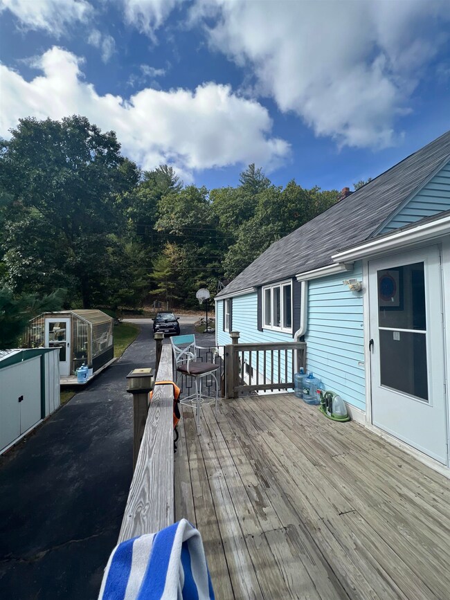 99 Lawrence Rd, Salem, NH 03079 - photo 7