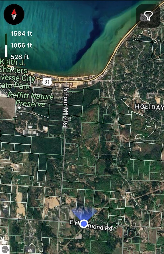 000 E Hammond Rd, Traverse City, MI 49686 - photo 3