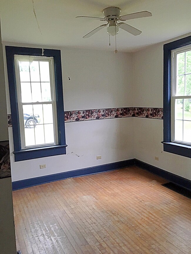 522 W South St, Crown Point, IN 46307 - photo 2