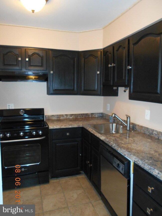 17820 Buehler Rd unit 173, Olney, MD 20832 - photo 4