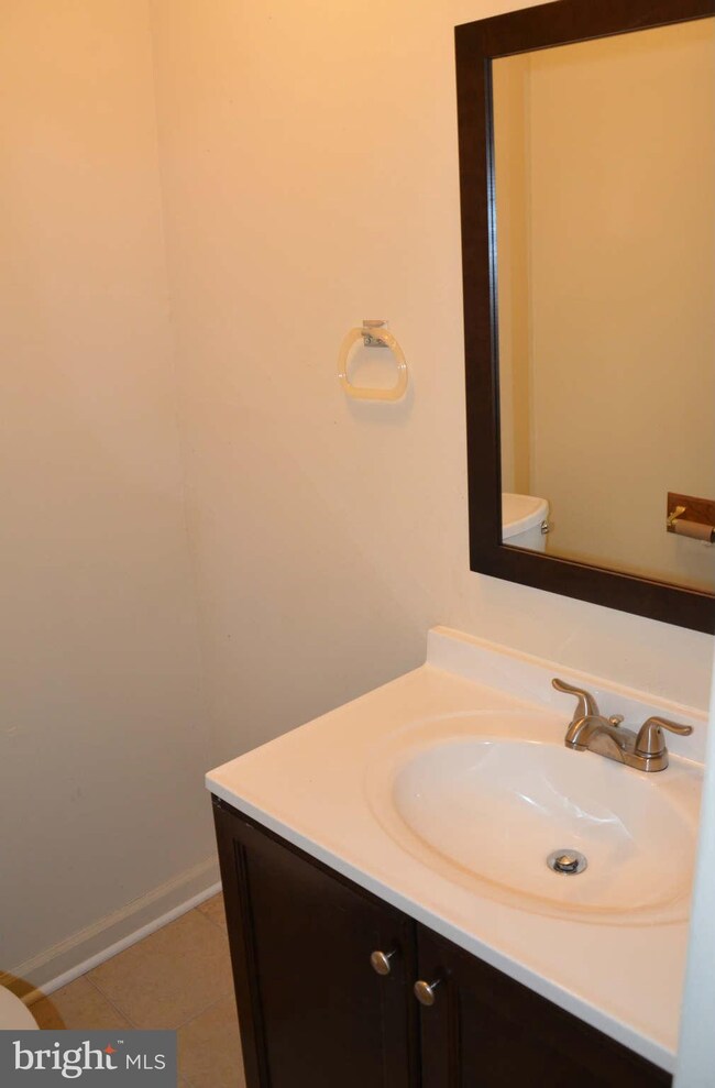 16212 Cypress Ct, Dumfries, VA 22025 - photo 6