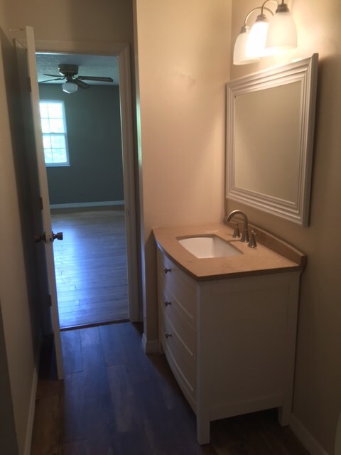 795 Rolling Hill Dr unit 10, Sebastian, FL 32958 - photo 7