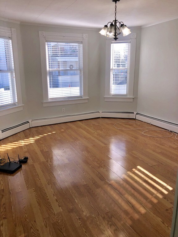 13 Wendell St, Lawrence, MA 01841 - photo 2