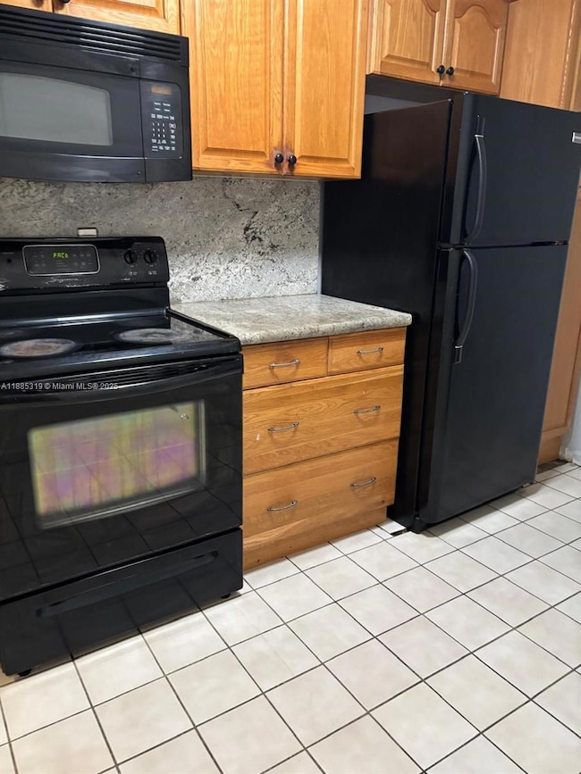 871 NE 207th Ln unit 10315, Miami, FL 33179 - photo 3