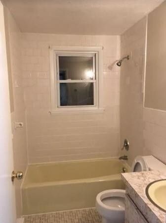 95 Fairmont Ave unit D, Worcester, MA 01604 - photo 5