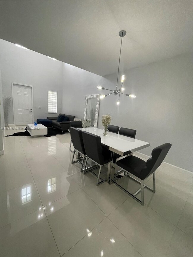 10780 NW 74th Ln, Doral, FL 33178 - photo 7