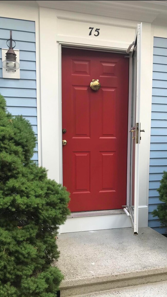75 Harding Rd