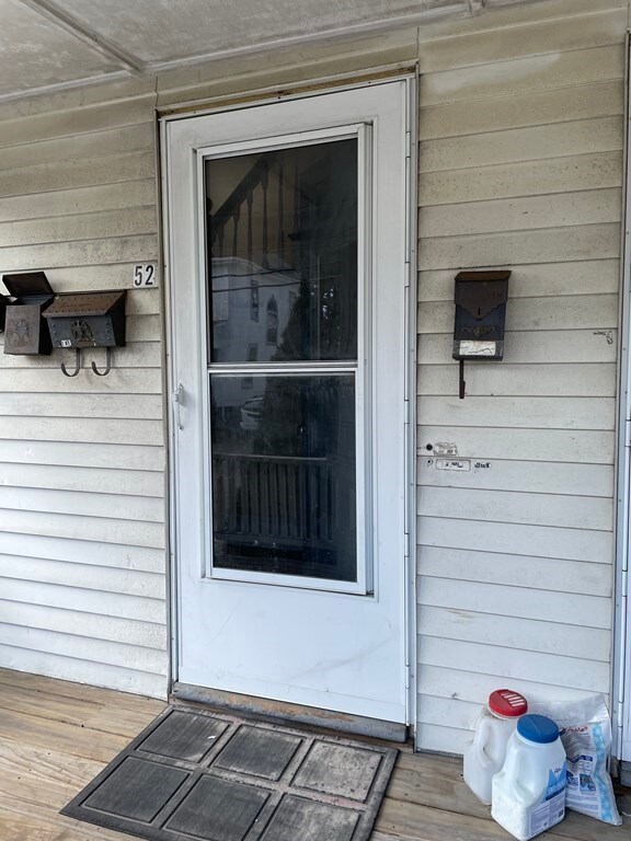 52 Fiske St unit 2, Waltham, MA 02451 - photo 3