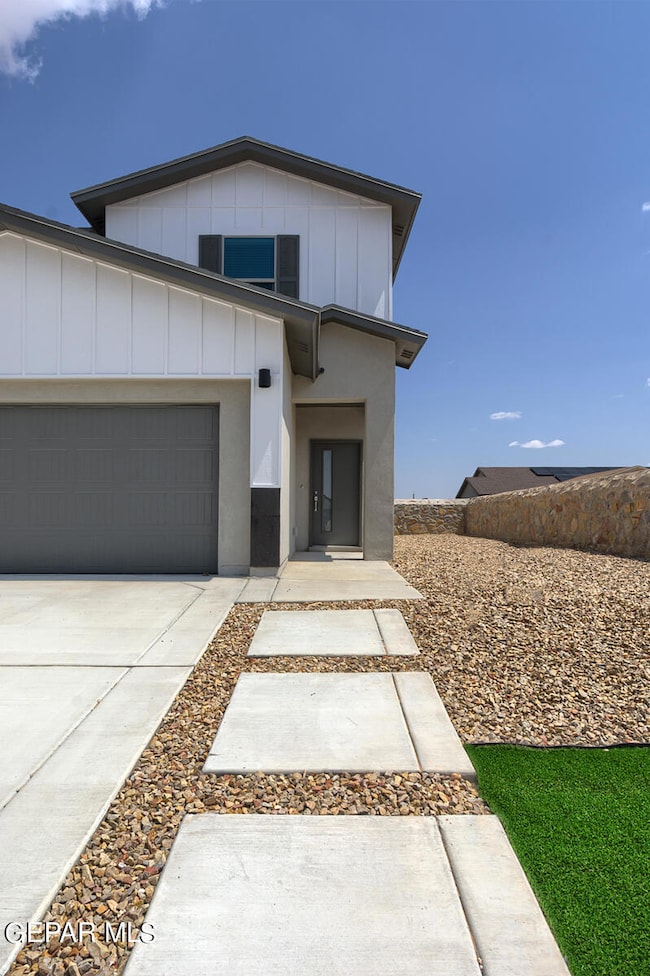 1092-Indigo Sky-Entrance (1)