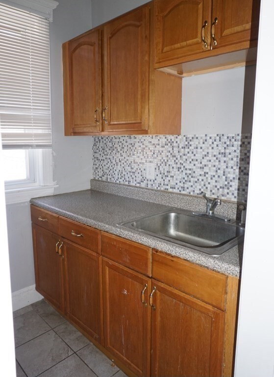 27 Goodale Rd unit 3, Mattapan, MA 02126 - photo 4