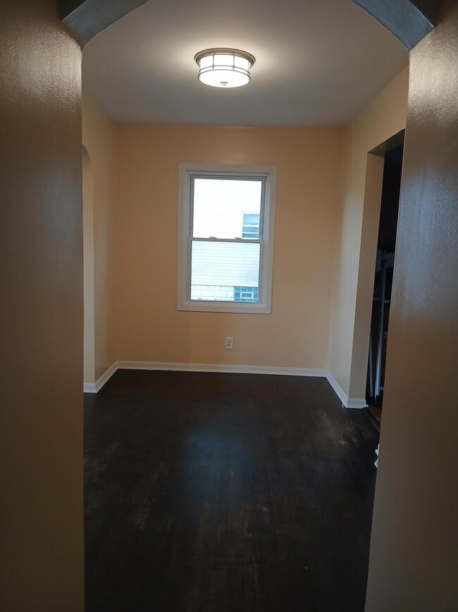 7324 W Taft St, Merrillville, IN 46410 - photo 4