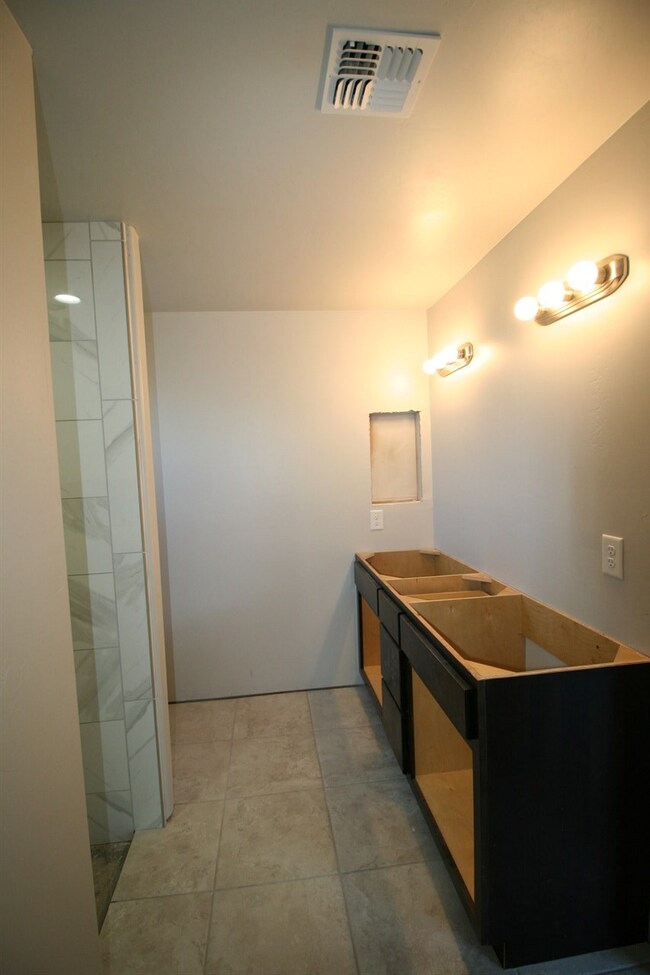 4267 W 11th St, Yuma, AZ 85364 - photo 4