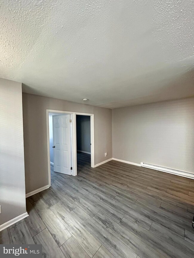 423 Main St unit D, Darby, PA 19023 - photo 4