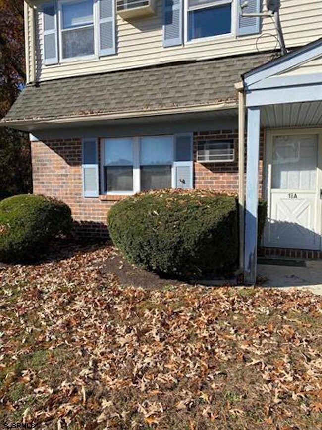 18 Oxford Dr unit A, Egg Harbor Township, NJ 08234 - photo 2