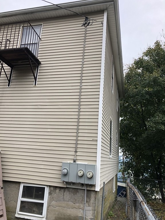 132 Lonsdale St, Fall River, MA 02721 - photo 5