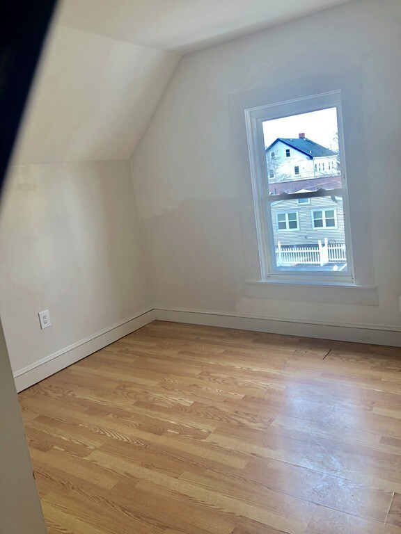 27 Astor St unit 2, Lynn, MA 01905 - photo 6