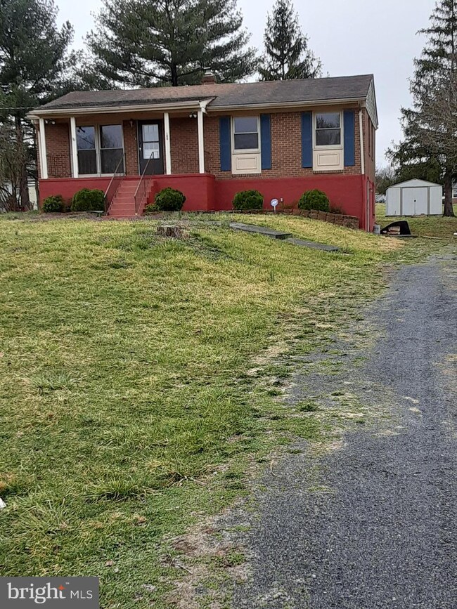 100 Plantation Dr, Winchester, VA 22602 - photo 4