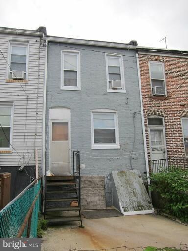 3146 Ravenwood Ave, Baltimore, MD 21213 - photo 6