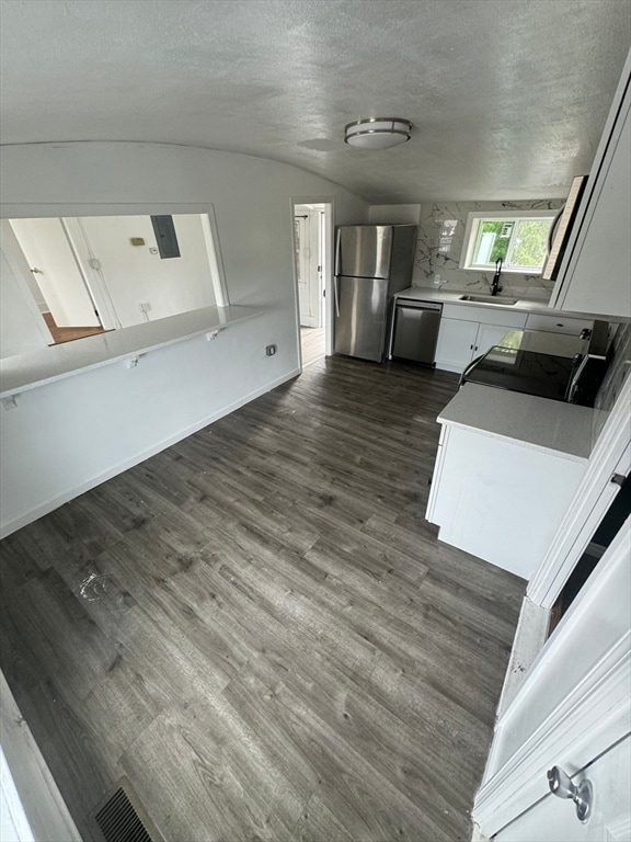 847 Pearl St unit 2, Brockton, MA 02301 - photo 3