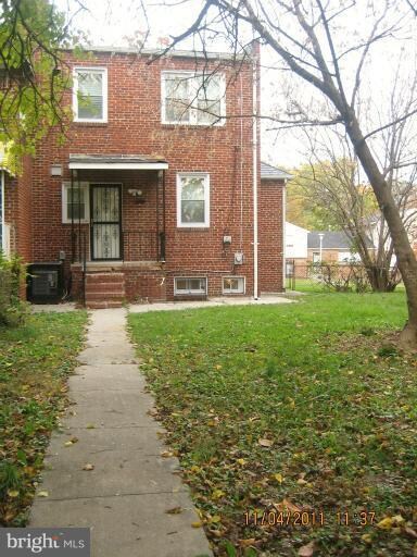 3009 Dupont Ave, Baltimore, MD 21215 - photo 4