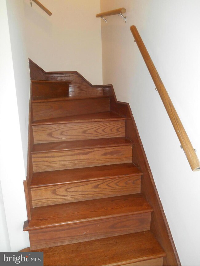 8013 Capistrano Place unit B, Alexandria, VA 22309 - photo 7