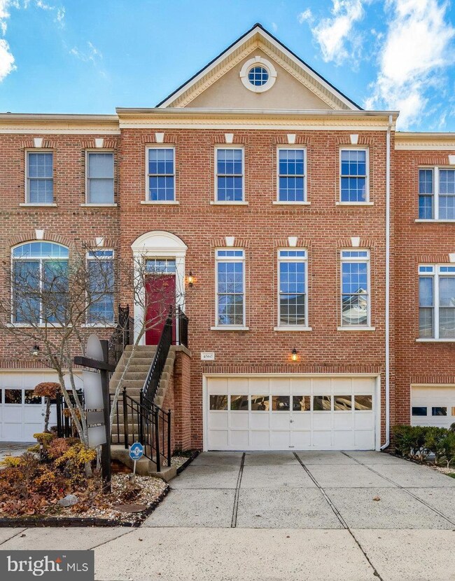 4560 Fair Valley Dr, Fairfax, VA 22033 - photo 5