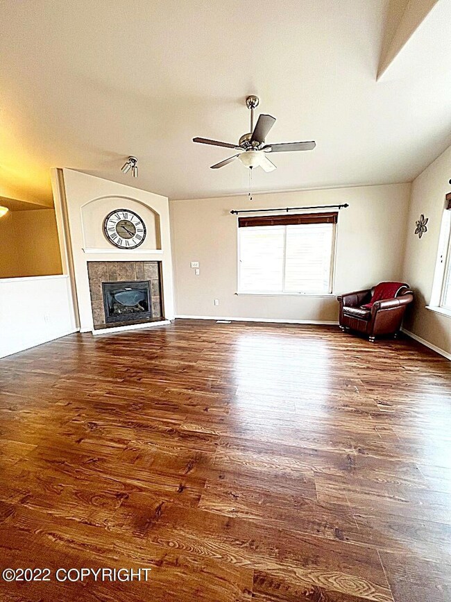 Living room 2