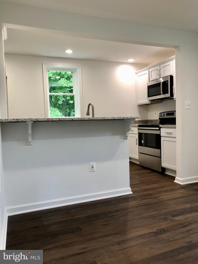 5331 Burkittsville Rd, Jefferson, MD 21755 - photo 5