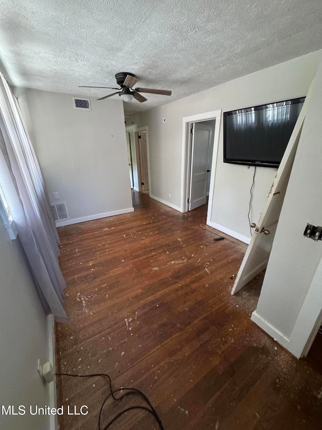 Upstairs common area